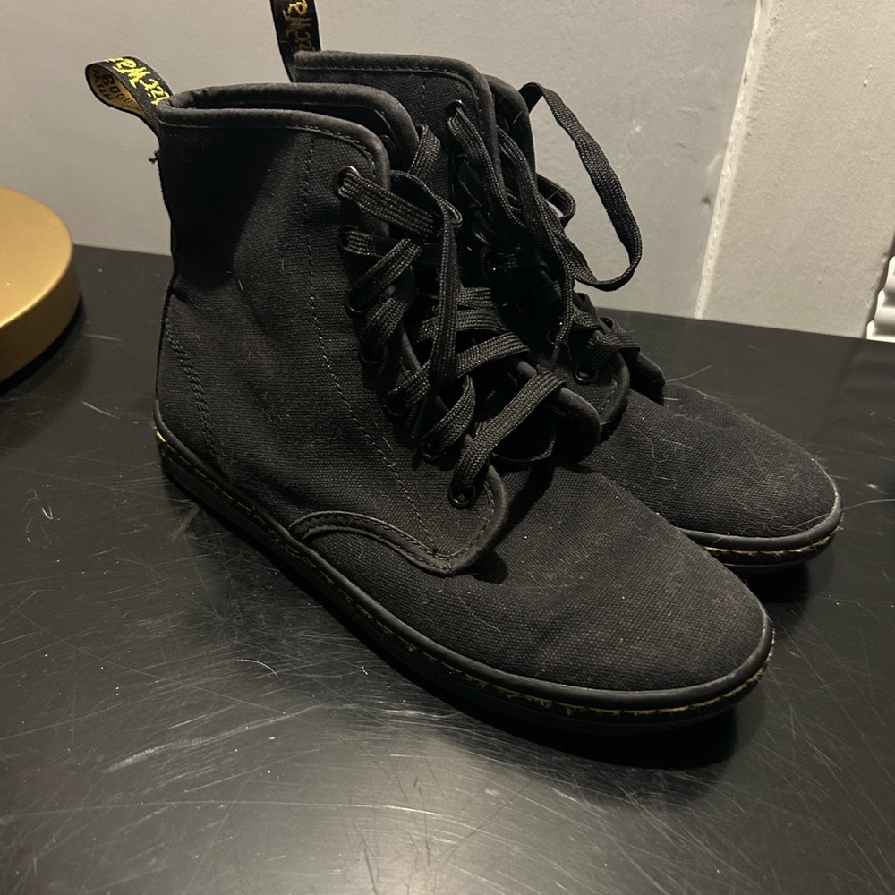 Dr. martens canvas shoreditch size 7